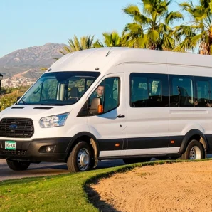 Maxi Van